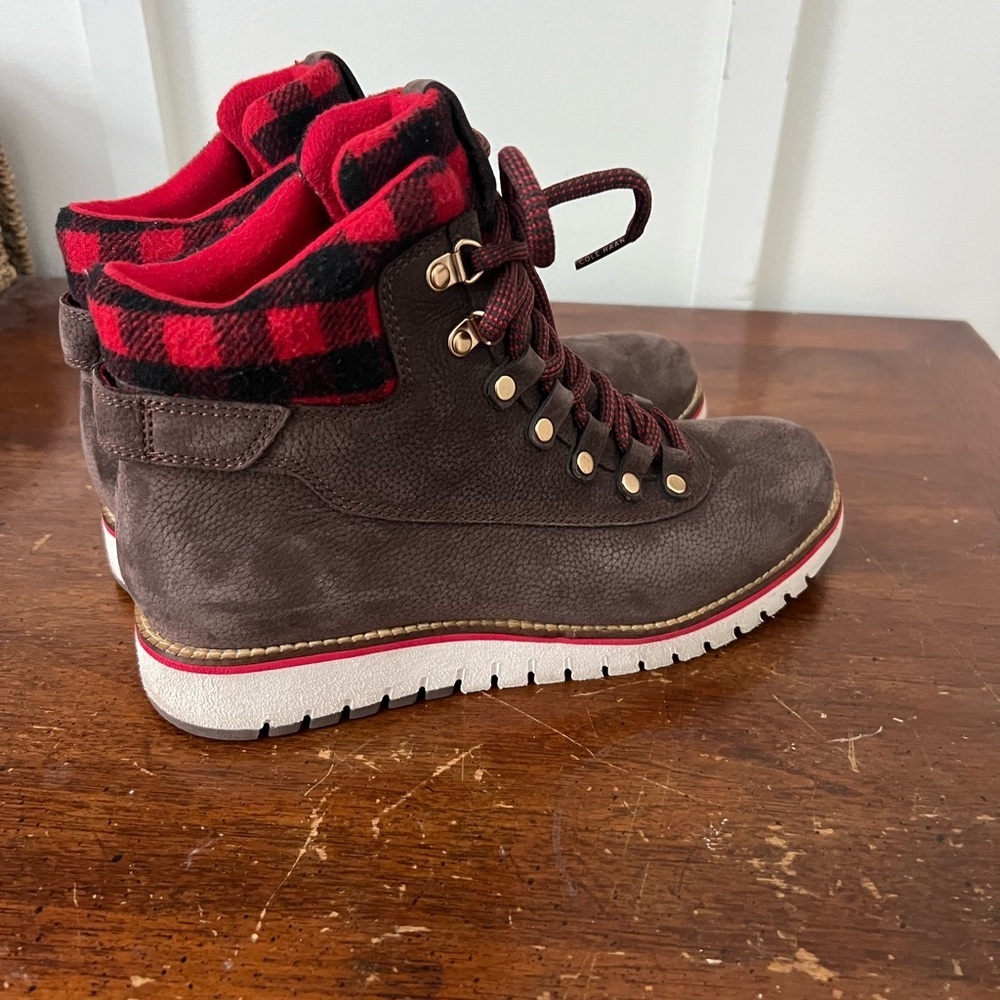 COLE HAAN ZEROGRAND EXPLR GETAWAY WP Brown Women's Hiker Boots 7.5 - Picture 4 of 9